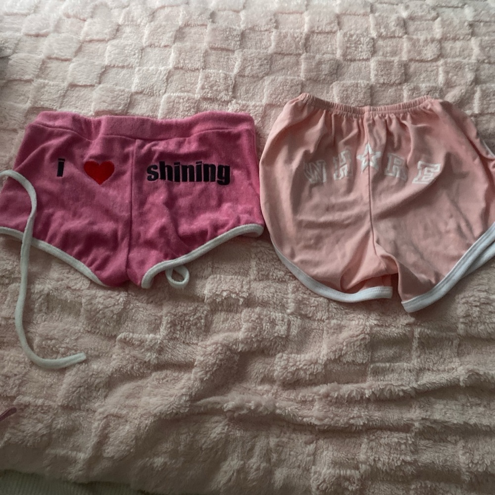 Adorable Y2K booty shorts bundle💗